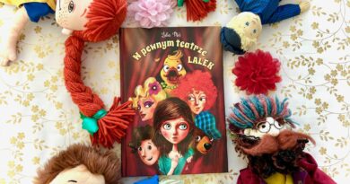„W pewnym teatrze lalek” – Wydawnictwo DREAMS