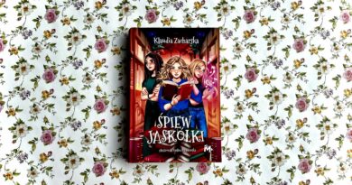 Seria LATARENKI tom 3 „Śpiew jaskółki” – Klaudia Zacharska